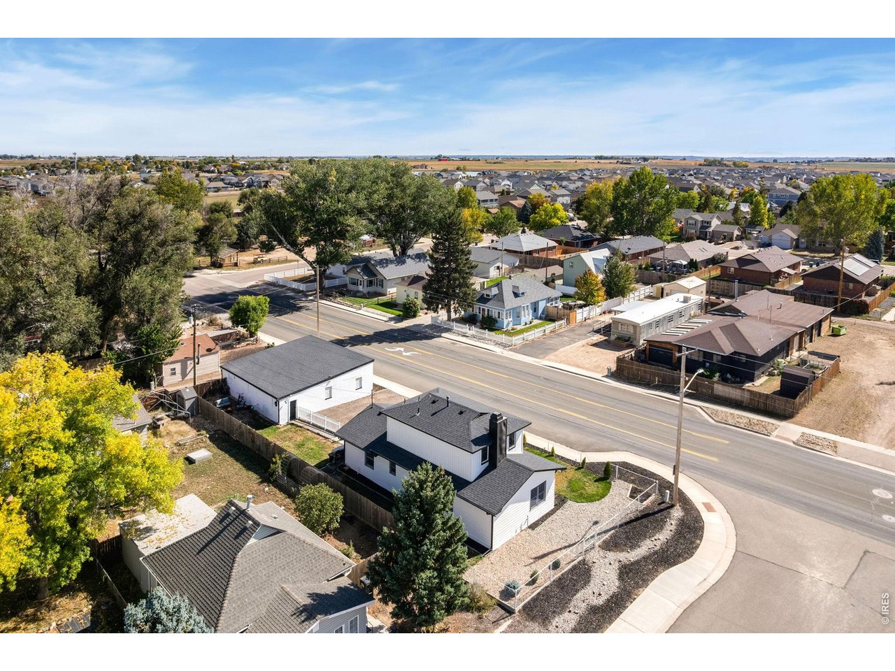 201 E 4th Ave