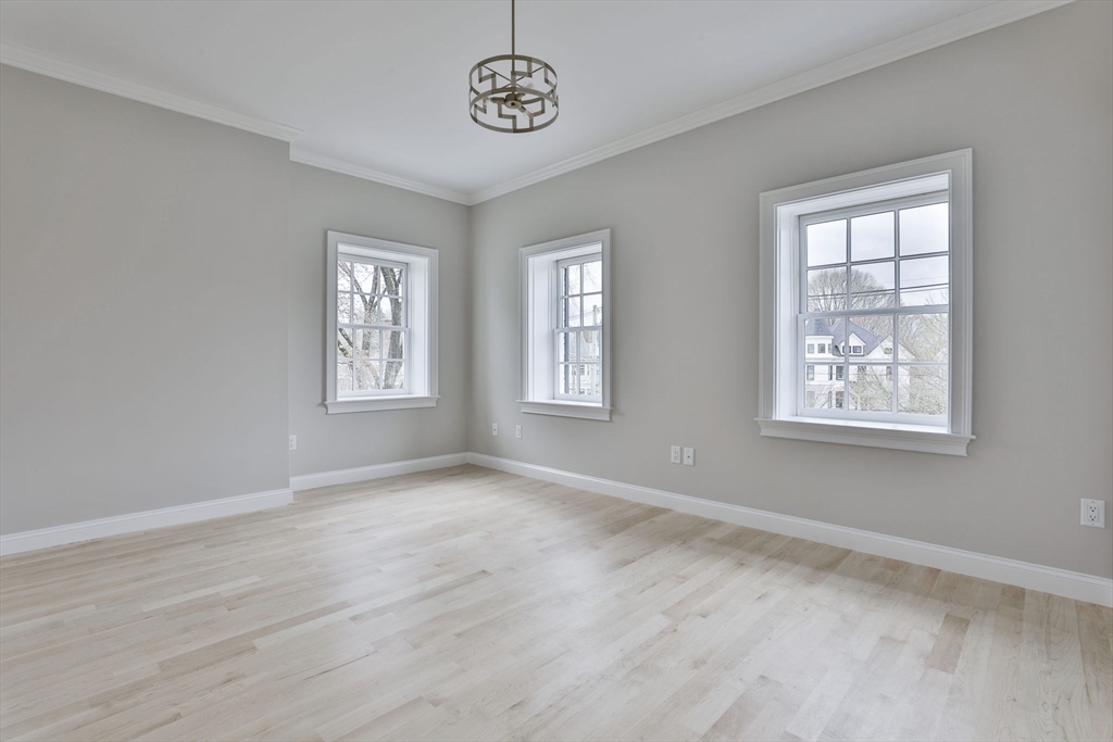 124 High Street # 3