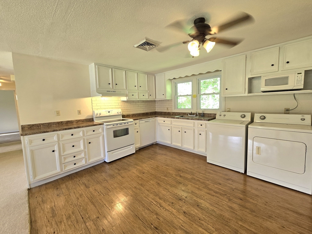 43 Cedarcrest Lane