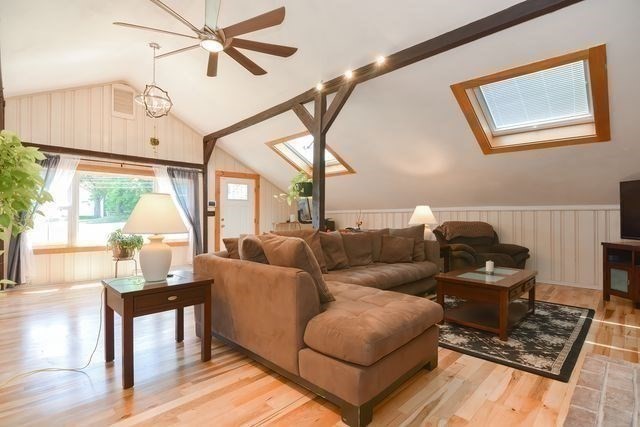 127 Haverhill Rd