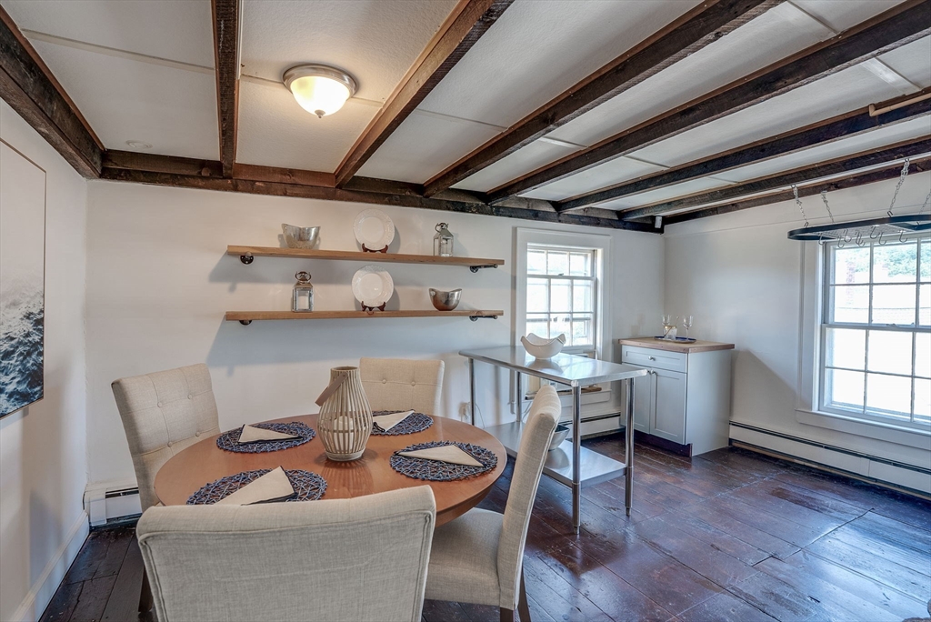 77 Pleasant St # 6
