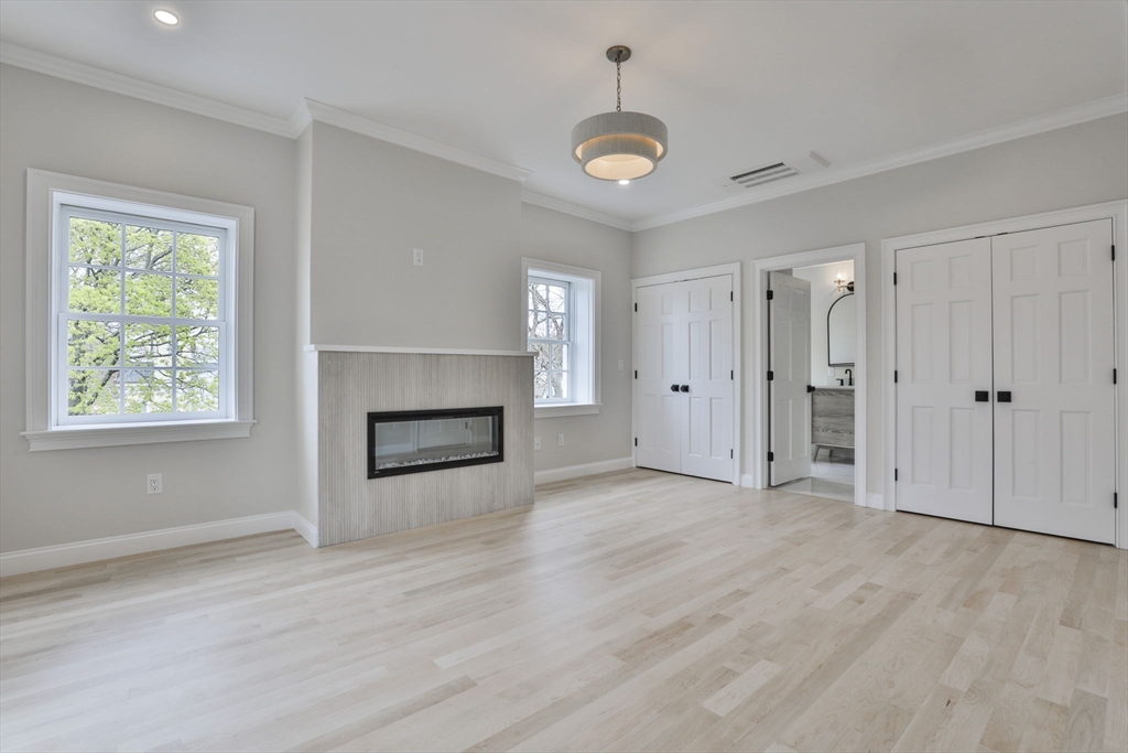 124 High Street # 4