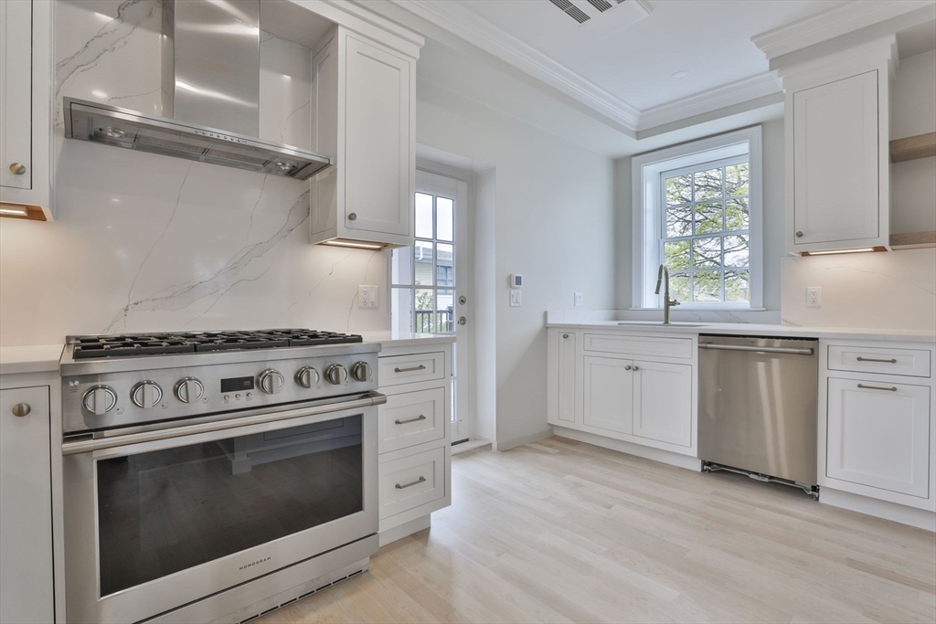 124 High Street # 4