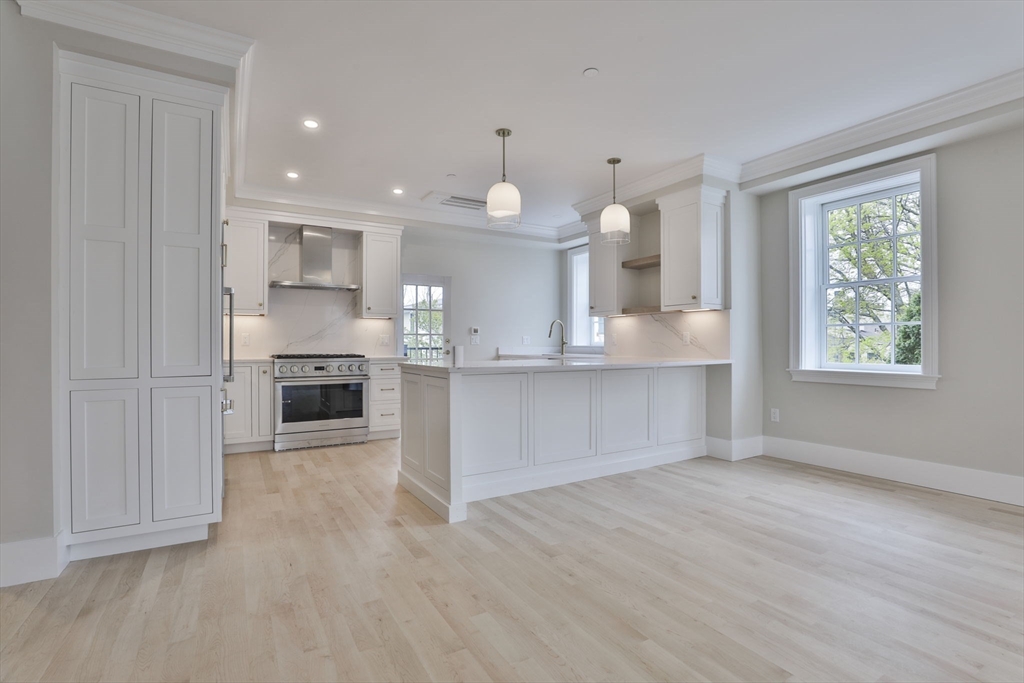 124 High Street # 4