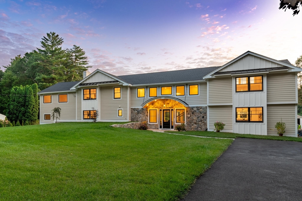 15 Rowley Bridge Rd