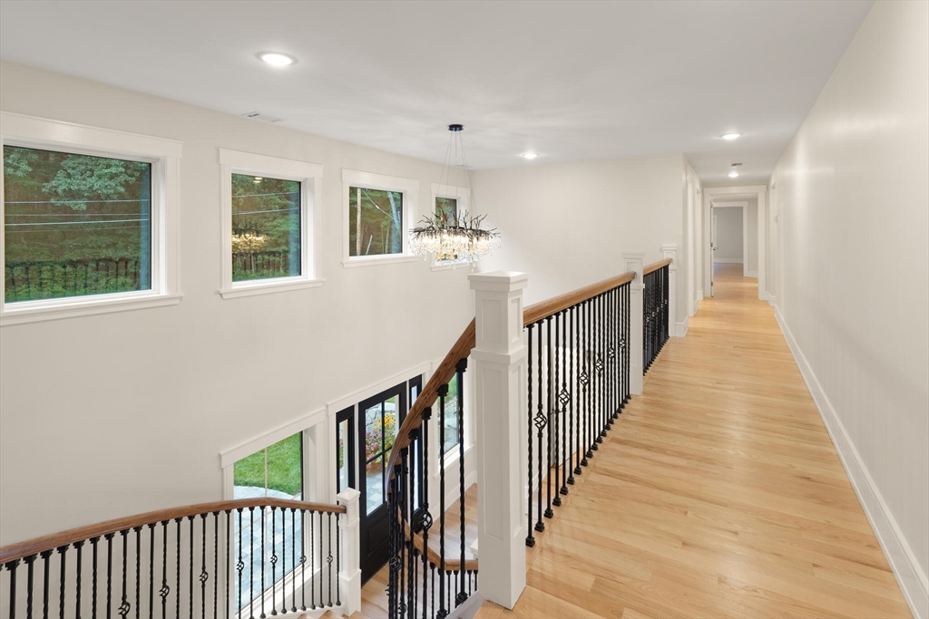 15 Rowley Bridge Rd
