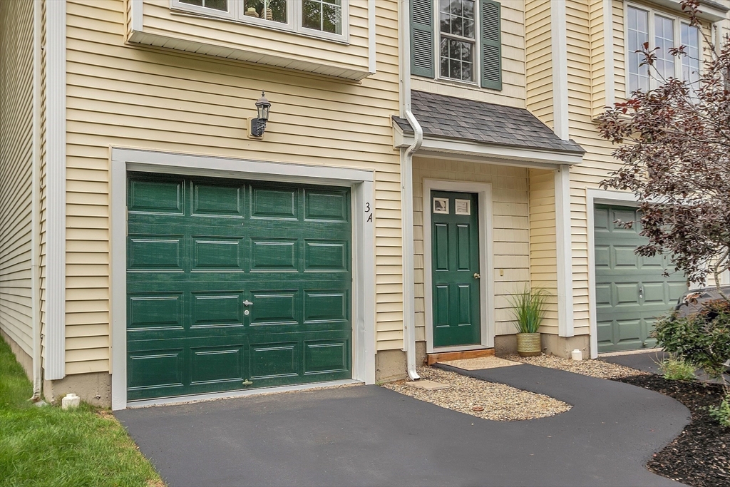 3 Sandpiper Way # 3A
