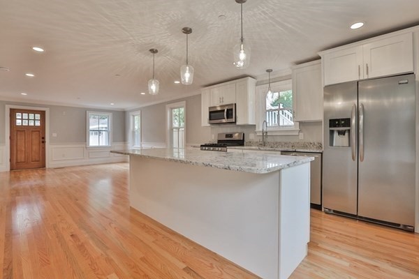 6 Allen Street # B