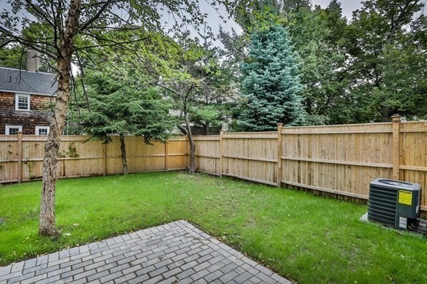 6 Allen Street # B