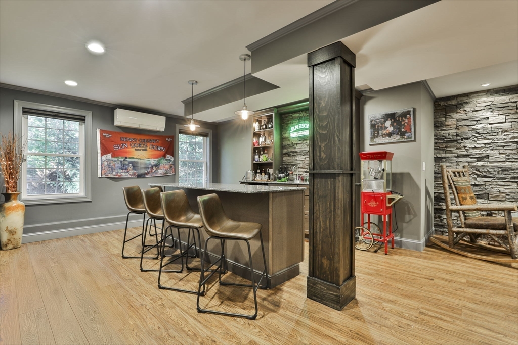 4 Spring Hill Rd