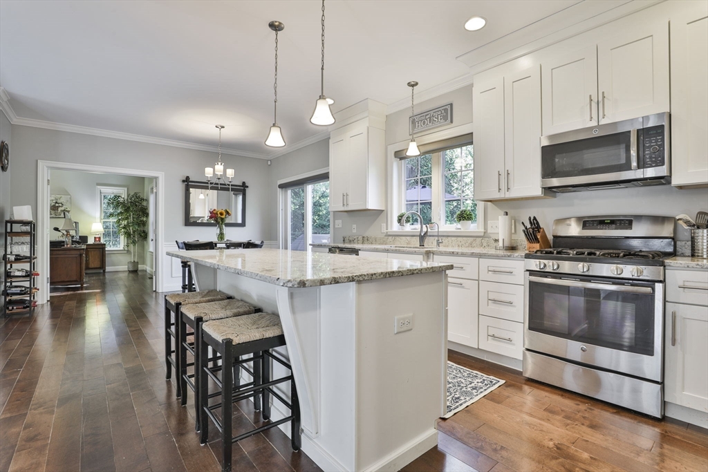 4 Spring Hill Rd