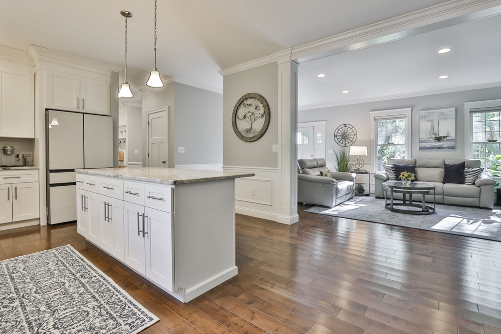 4 Spring Hill Rd