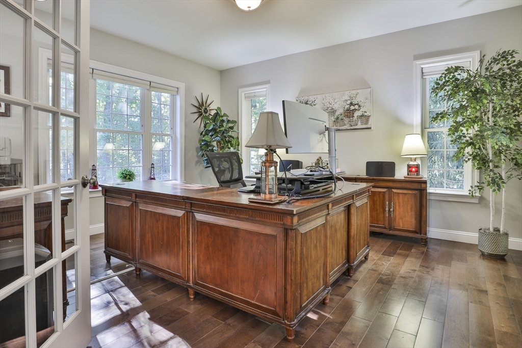 4 Spring Hill Rd