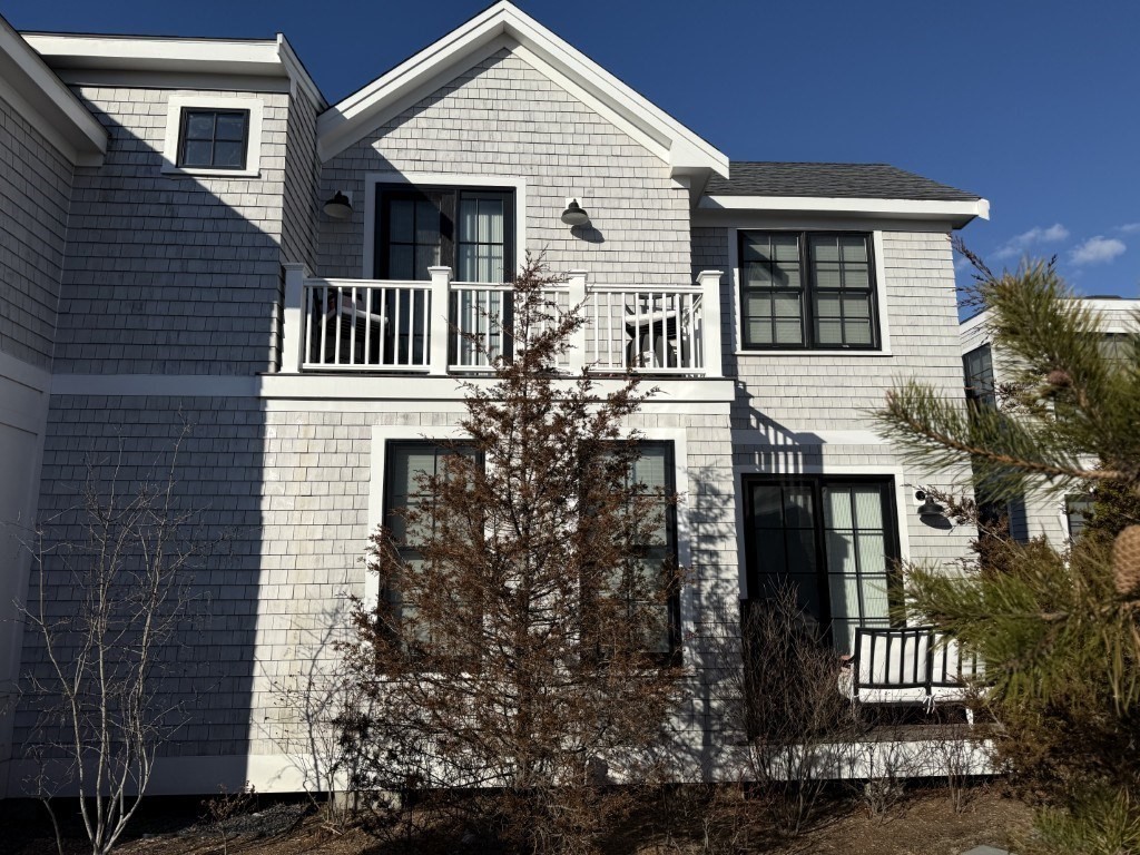 350 Bradford St # 6