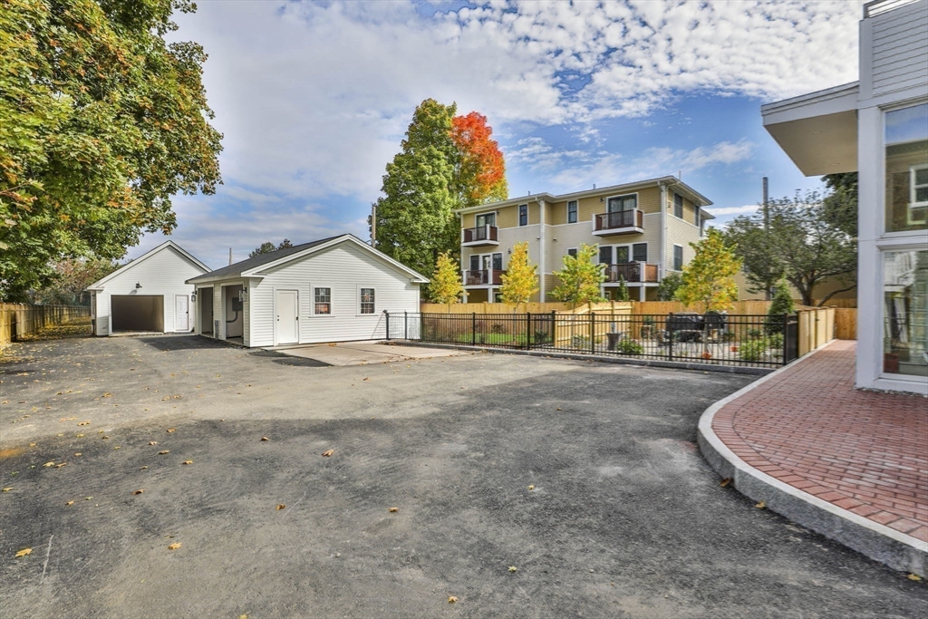 124 High Street # 1