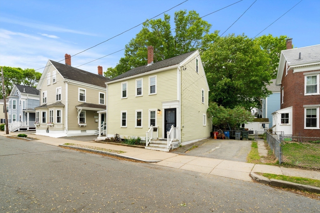 11 Congress St