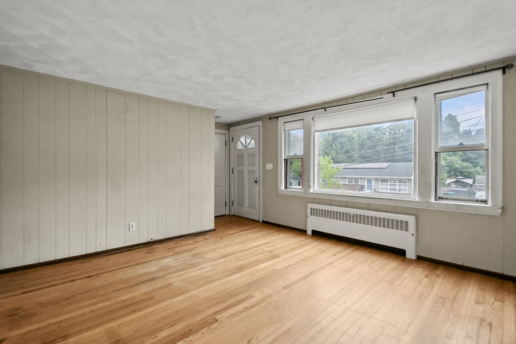 119 Russell St