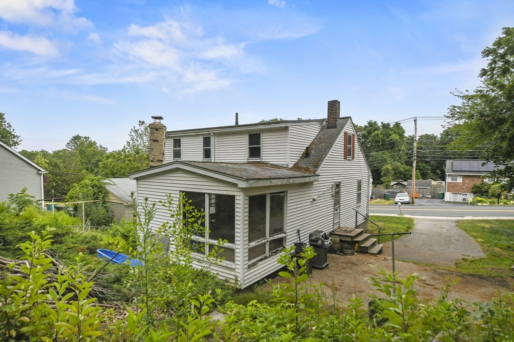 119 Russell St