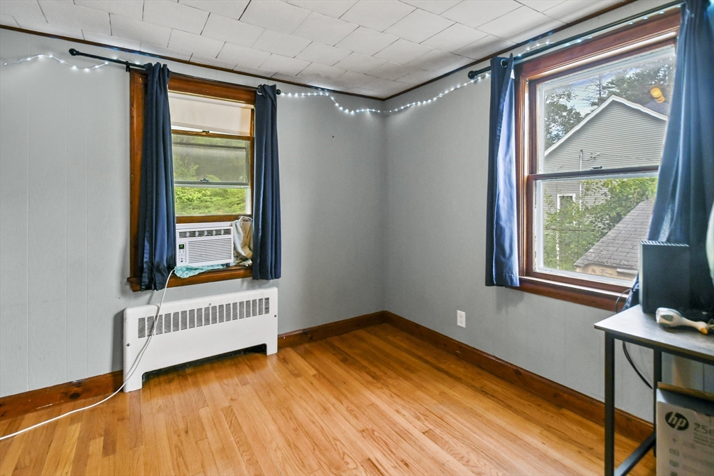 119 Russell St