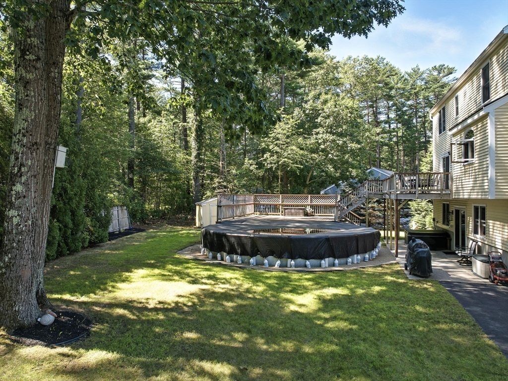 7 Palis Dr