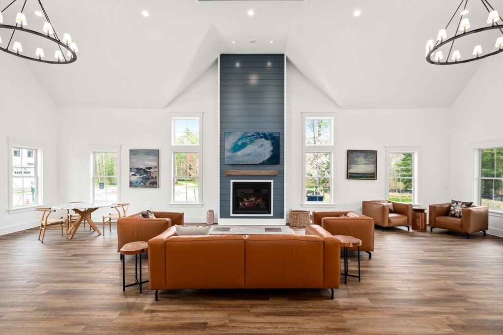 5 Granville Lane # 5