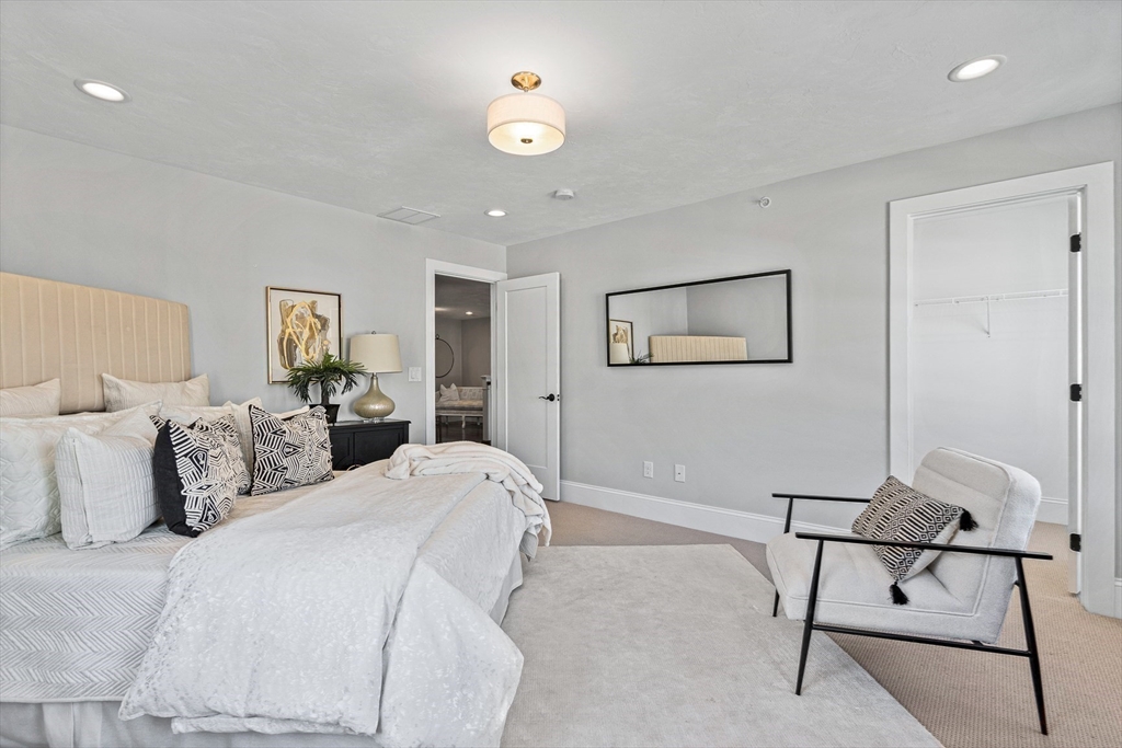 5 Granville Lane # 5