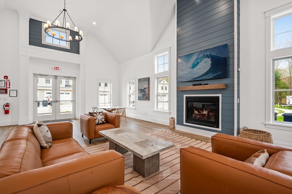 5 Granville Lane # 5