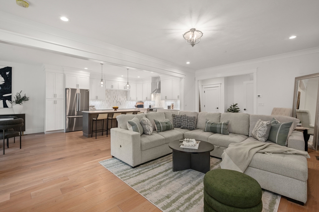 5 Granville Lane # 5