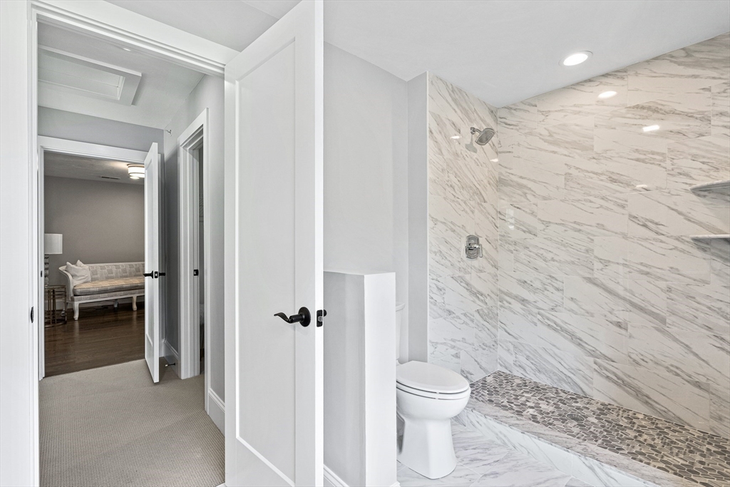 5 Granville Lane # 5