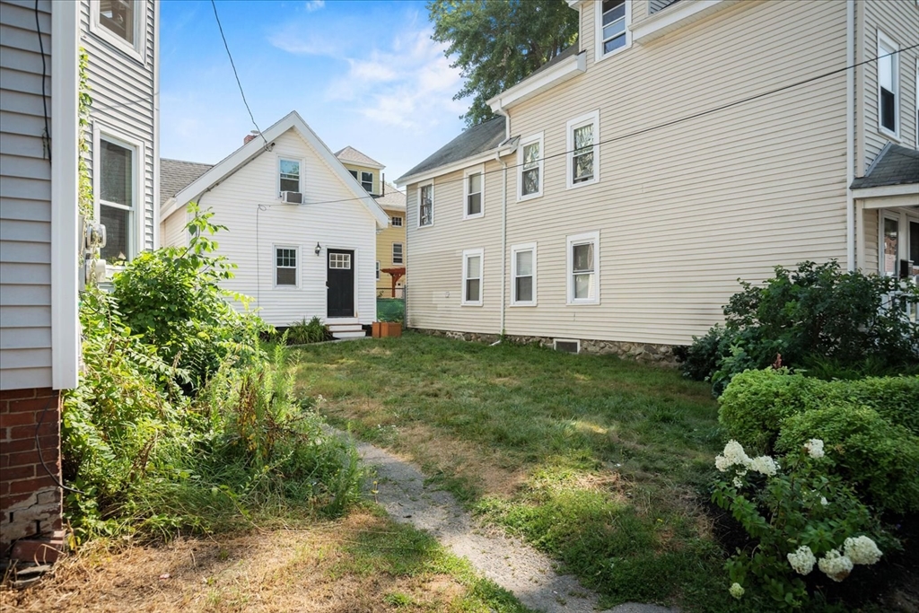 10 Fay Place