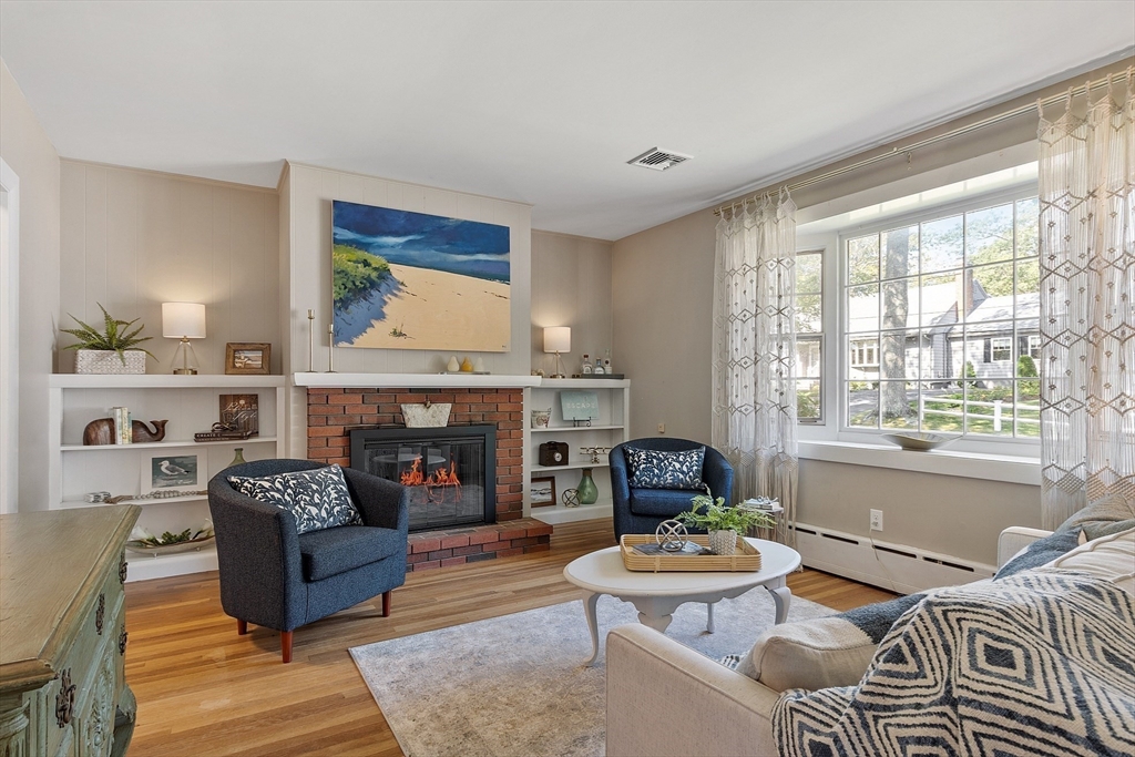12 Seagull St