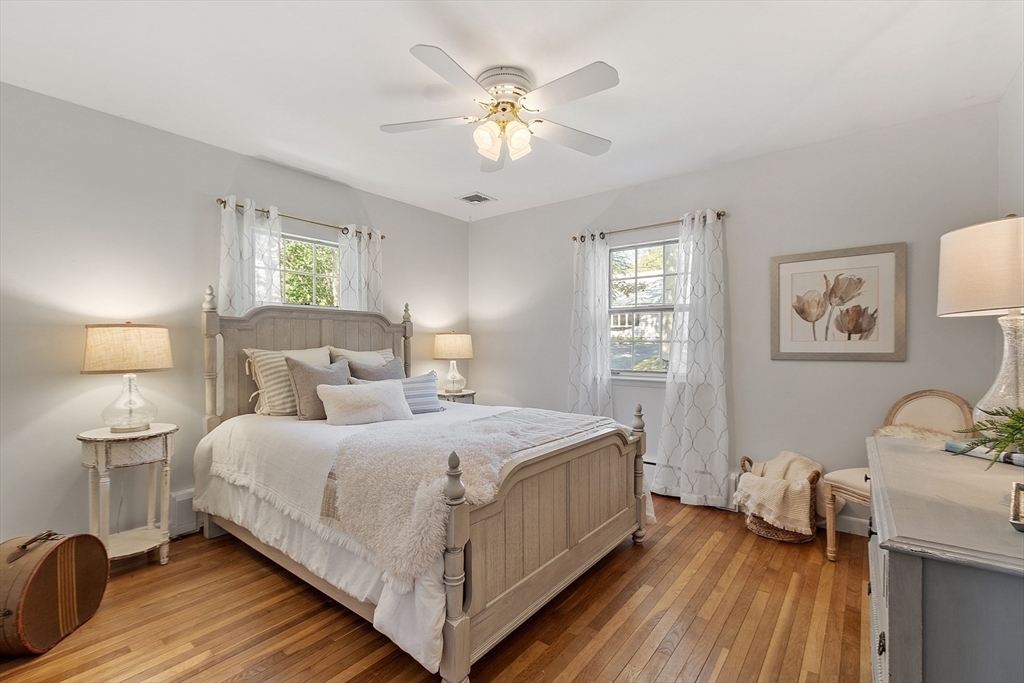 12 Seagull St