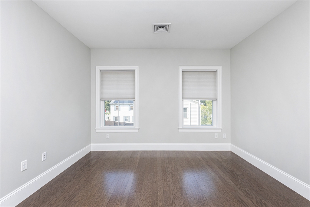 445 Essex Street # 304