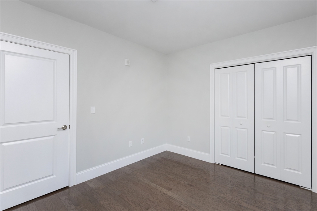 445 Essex Street # 304