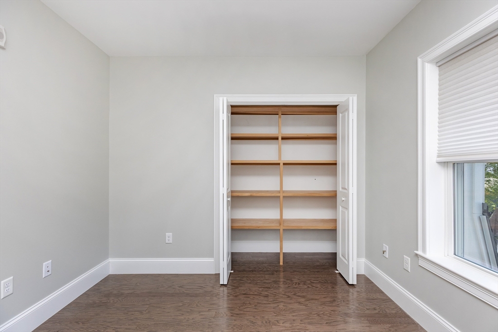 445 Essex Street # 304