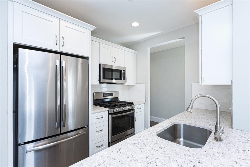 445 Essex Street # 304