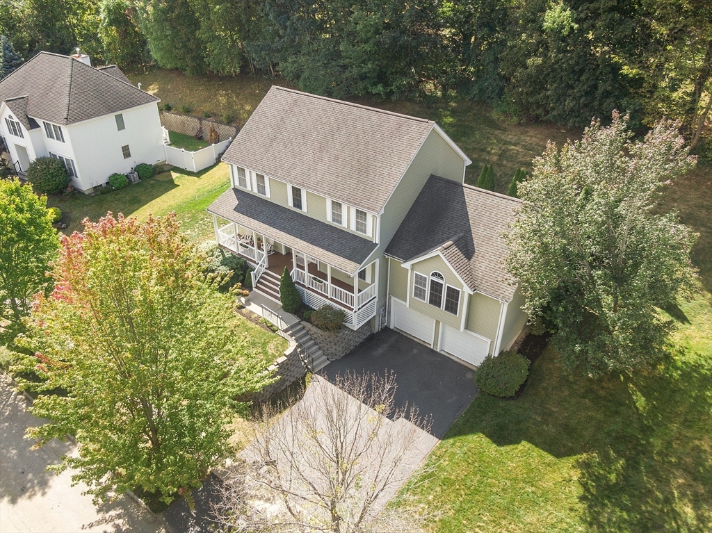10 Olde Taverne Ln