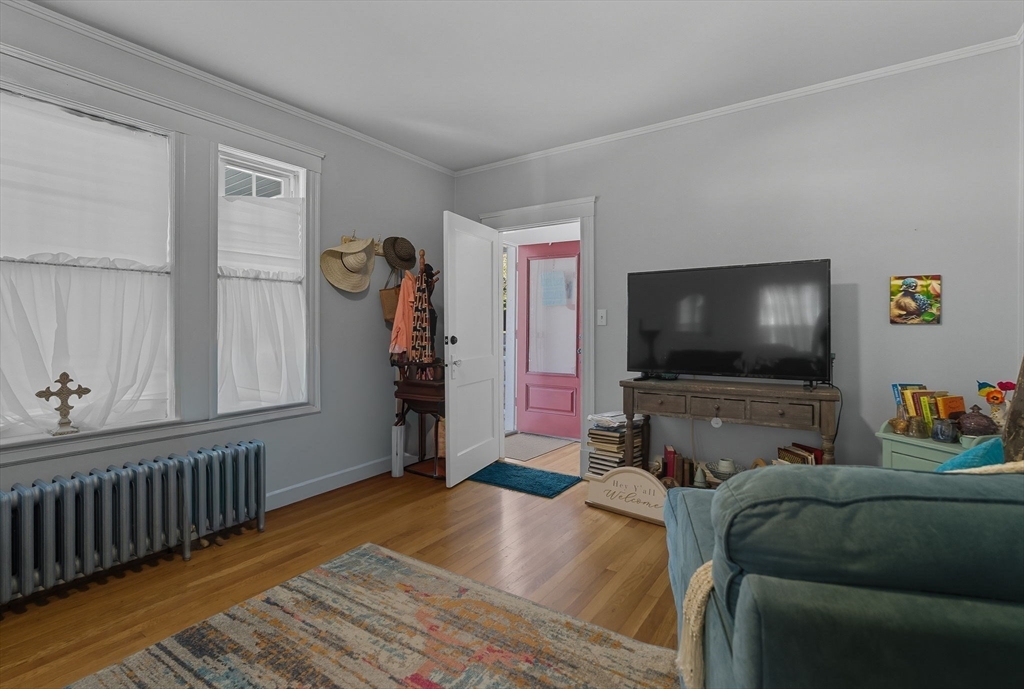 81-83 Marshland St