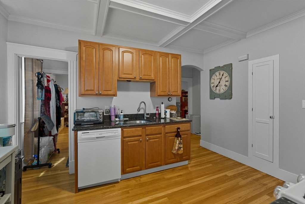 81-83 Marshland St
