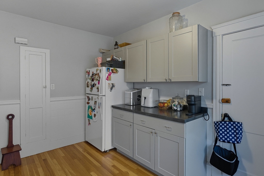 81-83 Marshland St