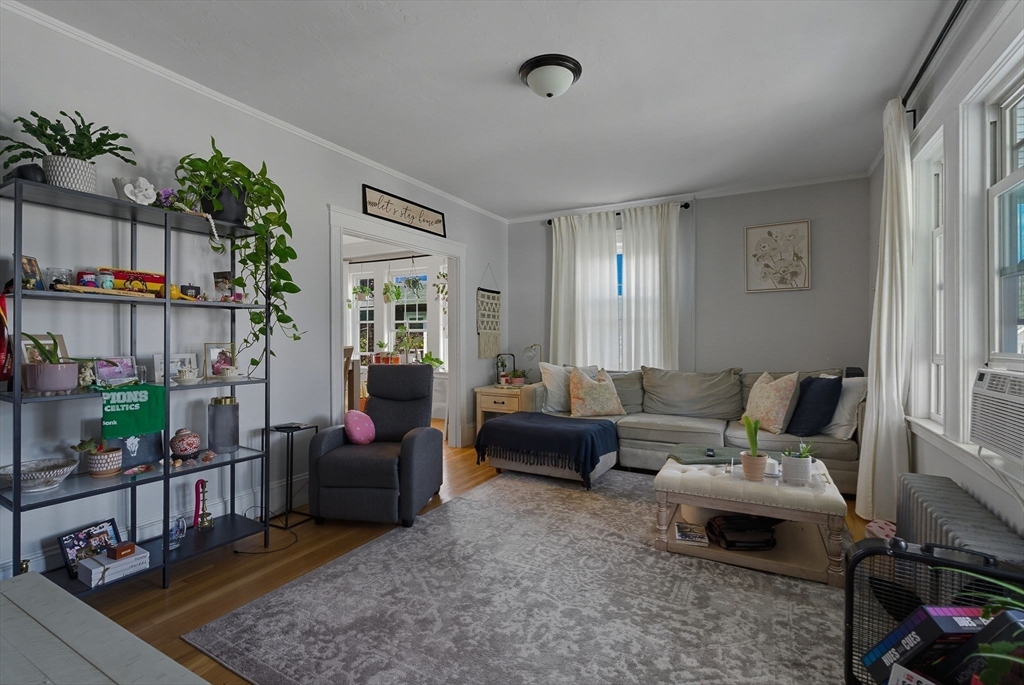 81-83 Marshland St