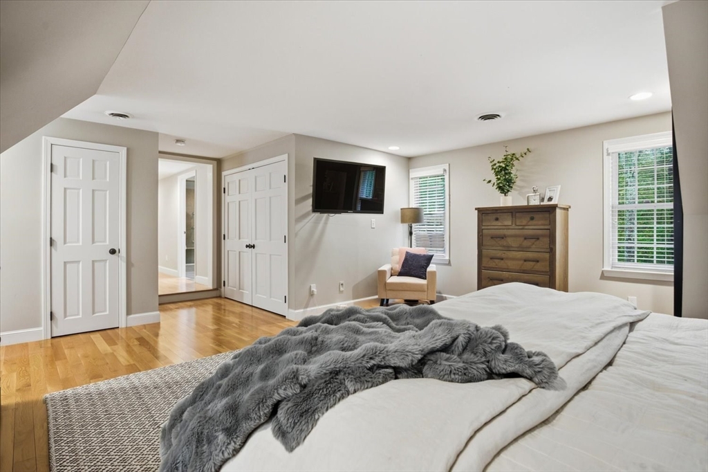 15 Knobb Hill