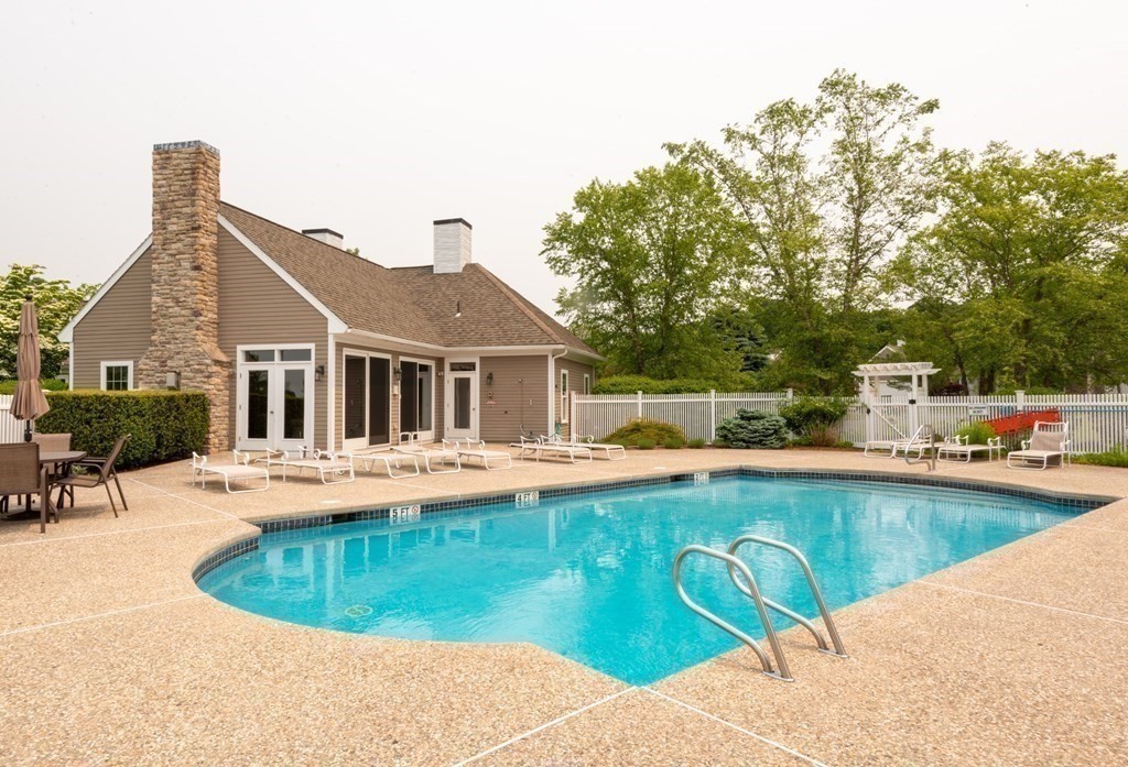 60 Caldwell Farm Rd # 60