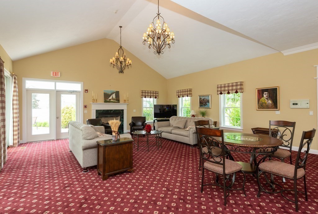 60 Caldwell Farm Rd # 60