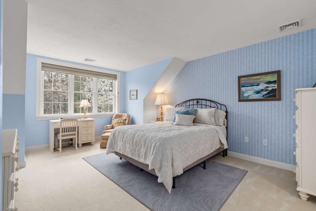 60 Caldwell Farm Rd # 60