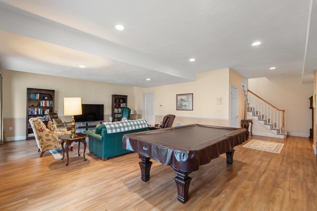 60 Caldwell Farm Rd # 60