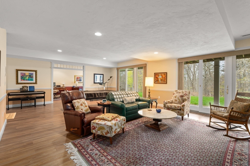 60 Caldwell Farm Rd # 60