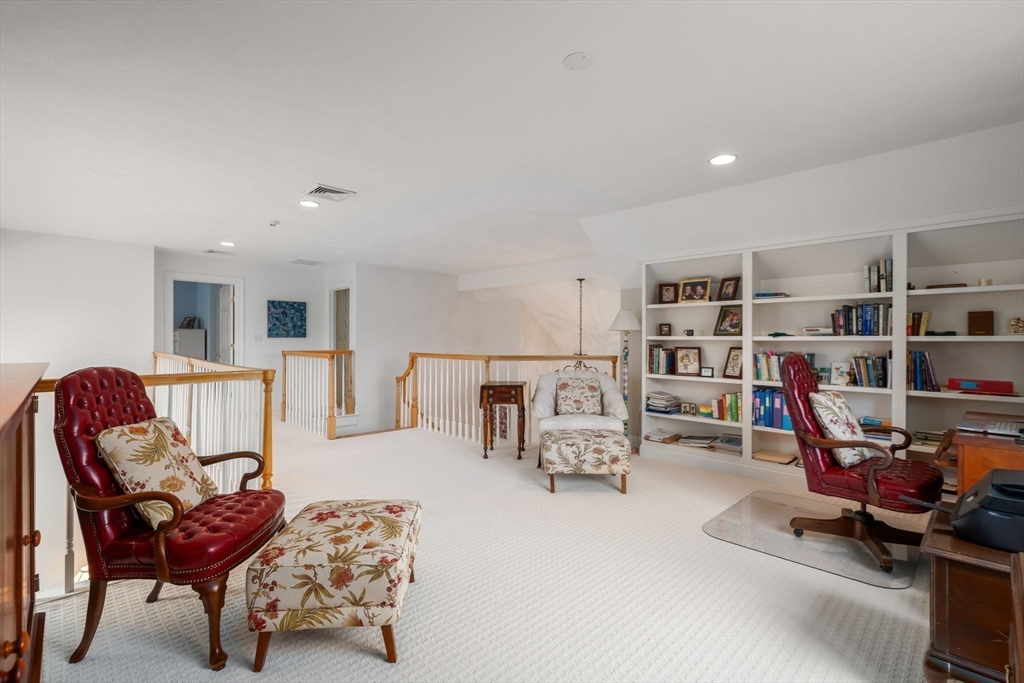 60 Caldwell Farm Rd # 60