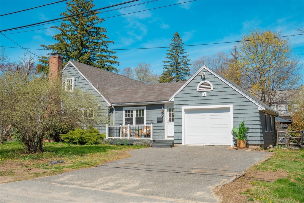 1 Lincoln St