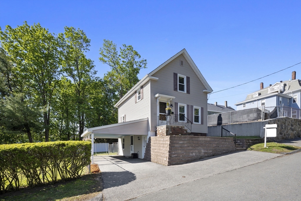 6 Highland St